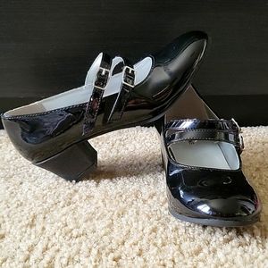 American Eagle girls heels